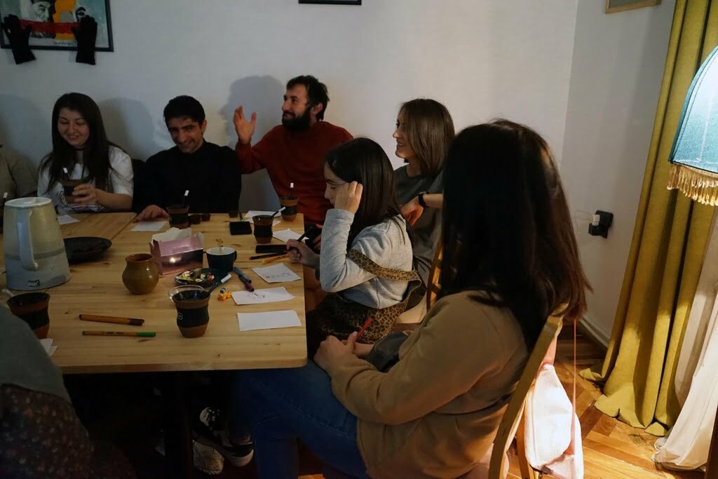 iso coworking space mate drinking day մատե