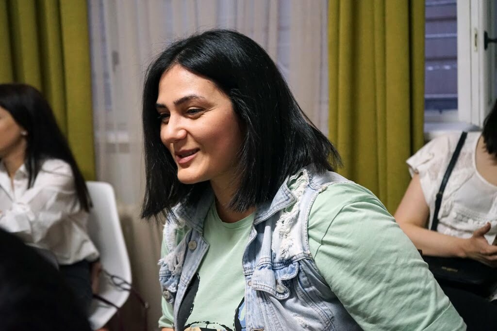 iso ani coworking daranj discussion